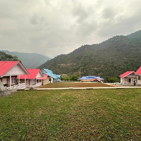 Brokpa Estate Lägenhet Dirāng Exteriör bild